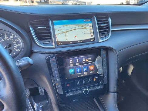Used 2019 INFINITI QX50 Luxe w/ Navigation Package image 26