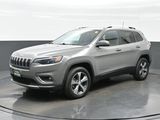 Used 2019 Jeep Cherokee Limited image 2
