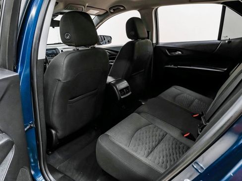 Used 2021 Chevrolet Equinox LT w/ LPO, Cargo Package image 44