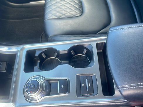 Certified 2023 Ford Edge Titanium AWD/4WD image 24