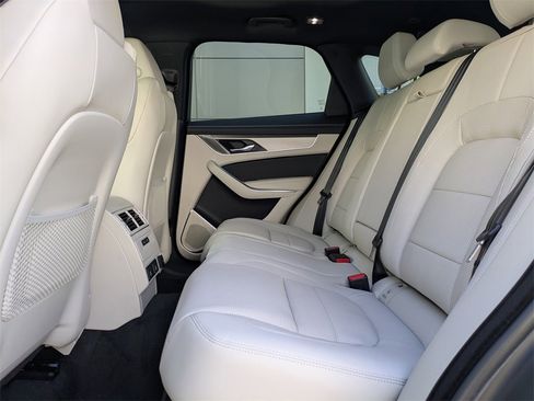 New 2026 Jaguar F-PACE R-Dynamic S image 15