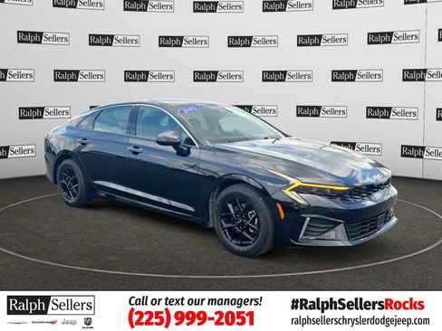 Used 2025 Kia K5 LXS FWD image 1