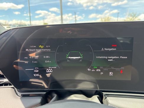 Used 2025 Audi A6 e-tron Premium Plus w/ Premium Plus image 15