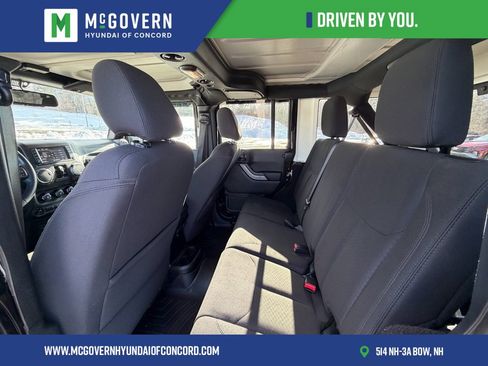 Used 2018 Jeep Wrangler Unlimited Sport S image 12