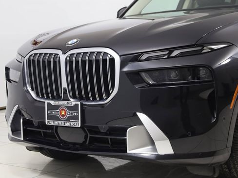 Used 2023 BMW X7 xDrive40i w/ Premium Package image 60