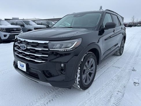 New 2026 Ford Explorer Active w/ Active Comfort Package AWD/4WD image 10