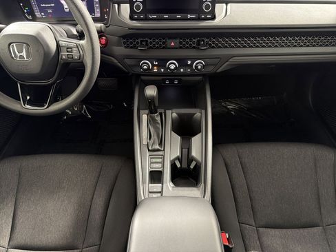 Used 2024 Honda Accord LX image 21