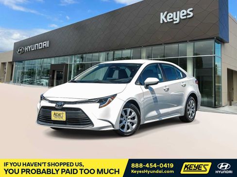 Used 2023 Toyota Corolla LE FWD image 1