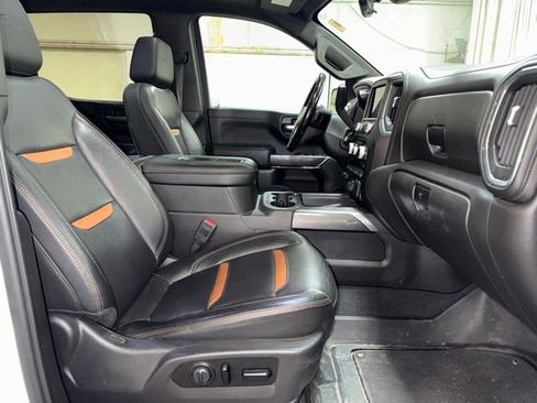 Used 2021 GMC Sierra 1500 AT4 w/ AT4 Premium Package AWD/4WD image 24