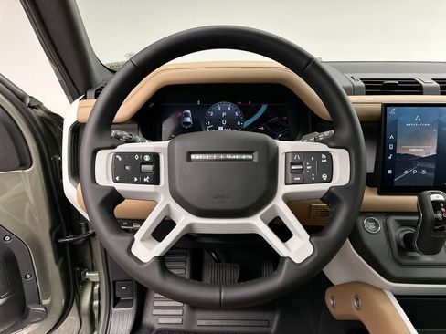 Certified 2025 Land Rover Defender 110 S AWD/4WD image 14