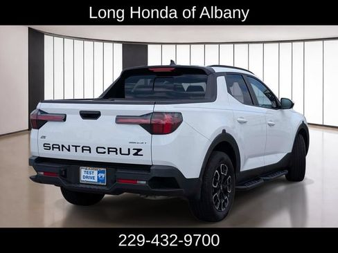 Used 2023 Hyundai Santa Cruz SEL Premium AWD/4WD image 6