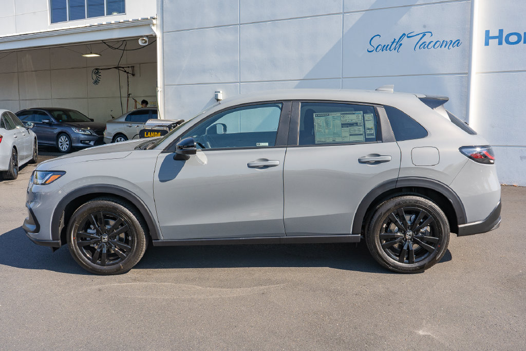 New 2027 Honda HR-V Sport image 9