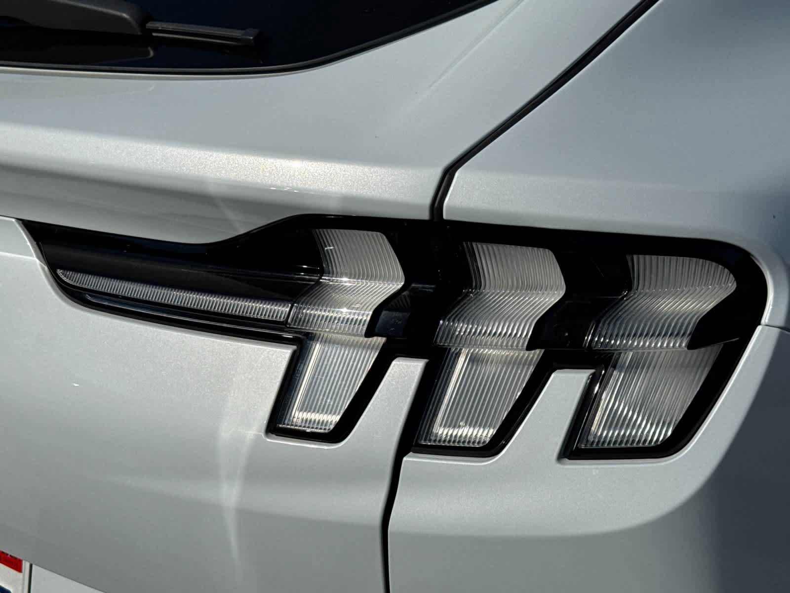 Used 2023 Ford Mustang Mach-E Select RWD image 5