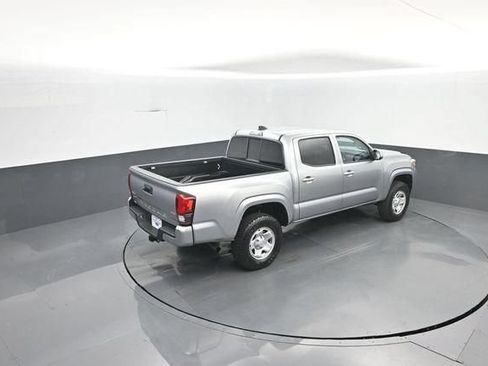 Used 2023 Toyota Tacoma SR AWD/4WD image 35