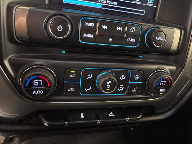 Used 2018 Chevrolet Silverado 1500 LT w/ All Star Edition AWD/4WD image 25