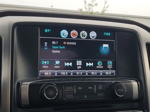 Used 2017 GMC Sierra 2500 SLT w/ Duramax Plus Package AWD/4WD image 30