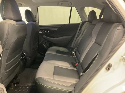 Used 2024 Subaru Outback Onyx Edition AWD/4WD image 35