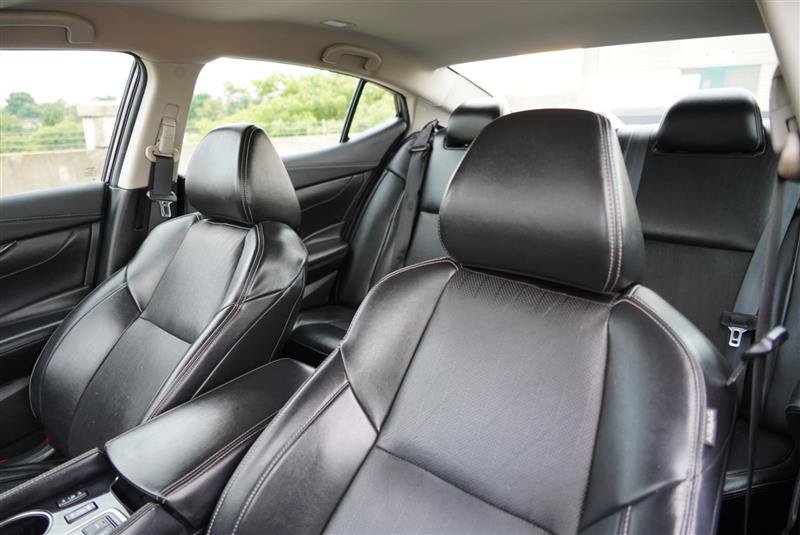 Used 2021 Nissan Maxima 3.5 SV w/ Floor Mat Group FWD image 51