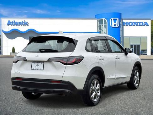 Certified 2025 Honda HR-V LX image 5