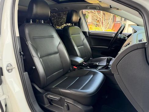 Used 2019 Volkswagen Golf Alltrack SE AWD/4WD image 22