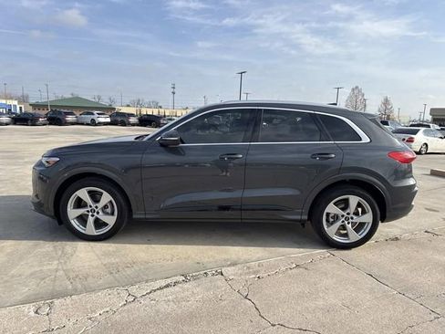 New 2025 Audi Q5 Prestige image 4