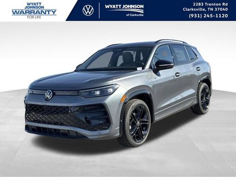 New 2026 Volkswagen Tiguan SE R-Line FWD image 1