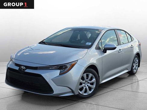 New 2026 Toyota Corolla LE image 1