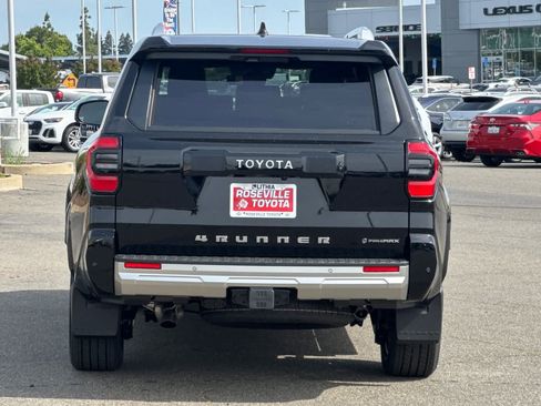 New 2026 Toyota 4Runner Limited AWD/4WD image 7