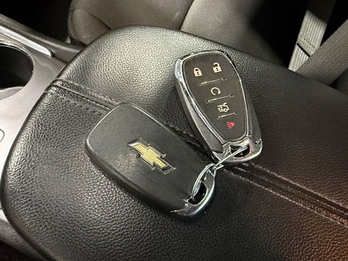 Used 2024 Chevrolet Malibu LT FWD image 41