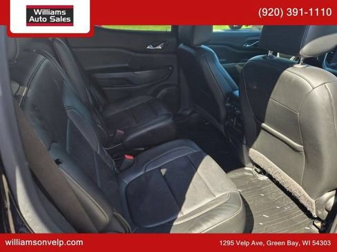 Used 2020 GMC Acadia SLT w/ LPO, Floor Liner Package AWD/4WD image 20
