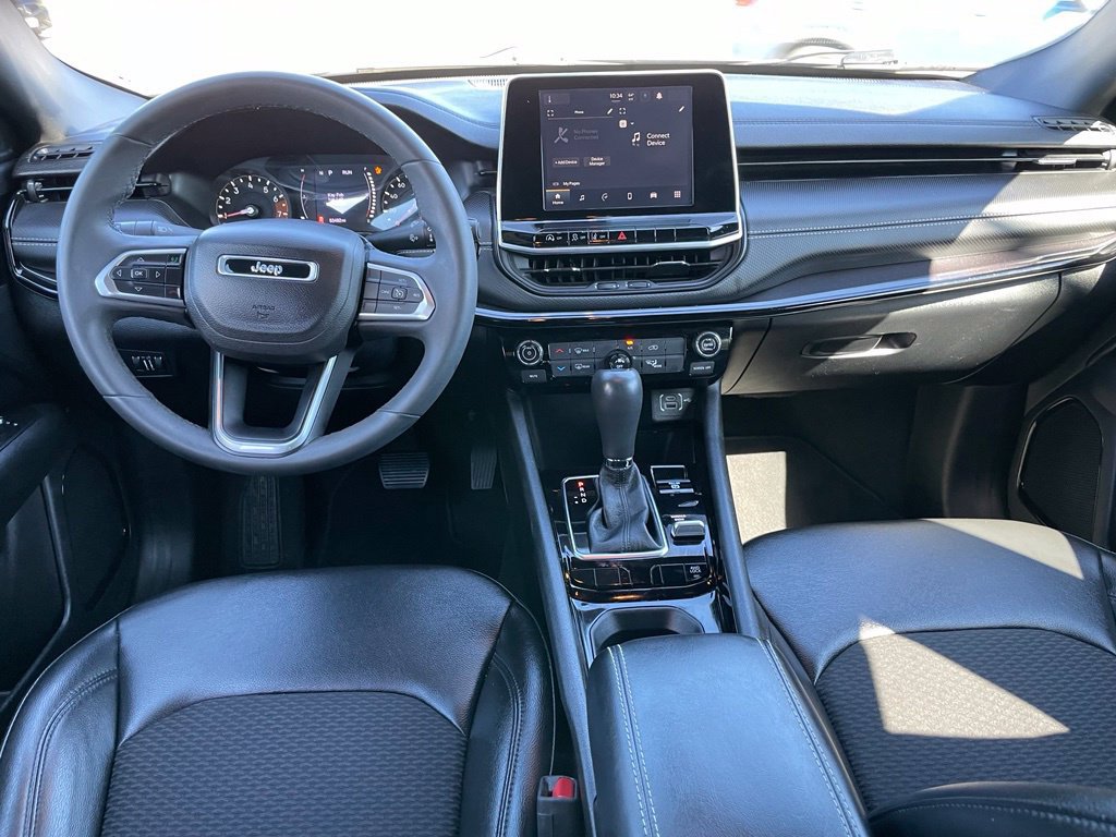 Used 2022 Jeep Compass Latitude AWD/4WD image 12