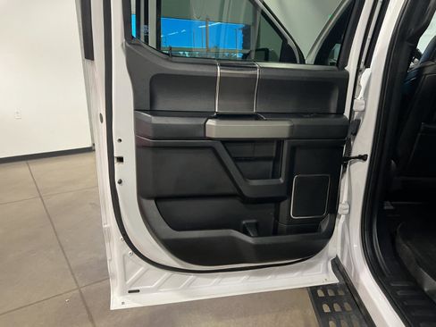 Used 2019 Ford F150 Raptor w/ Equipment Group 802A Luxury image 32