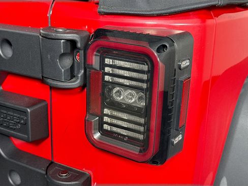 Used 2016 Jeep Wrangler Sport w/ Quick Order Package 24S image 26