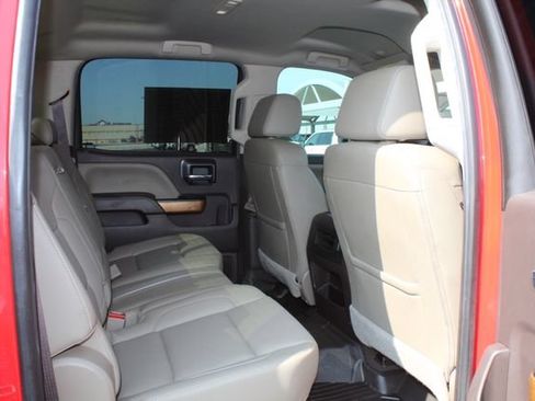 Used 2019 Chevrolet Silverado 2500 LTZ w/ Duramax Plus Package AWD/4WD image 17