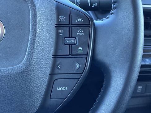 Used 2024 Toyota Prius LE image 25