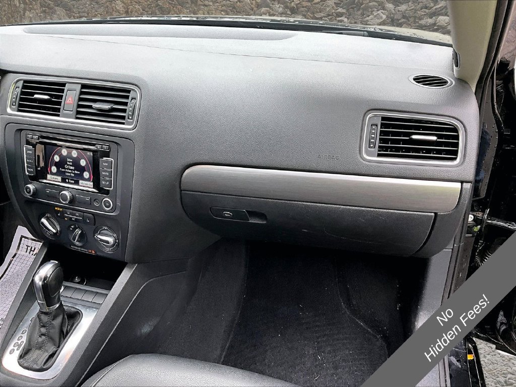 Used 2013 Volkswagen Jetta SEL FWD image 14