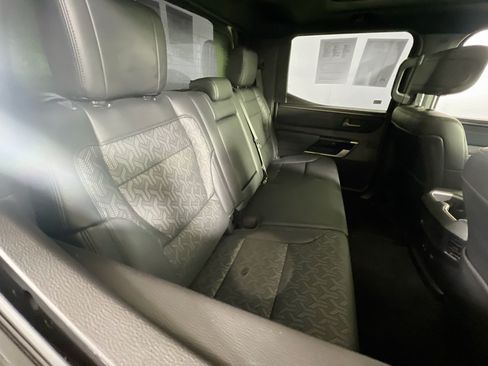 Used 2025 Toyota Tundra Limited AWD/4WD image 27