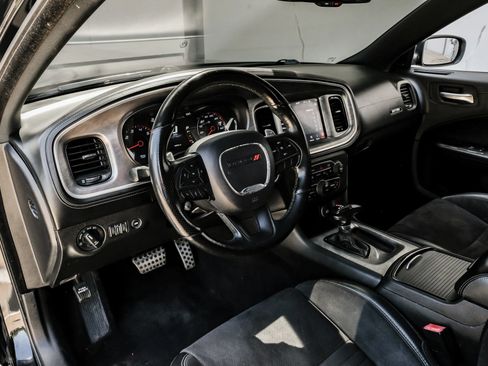 Used 2019 Dodge Charger Scat Pack w/ Daytona Edition Group RWD image 3