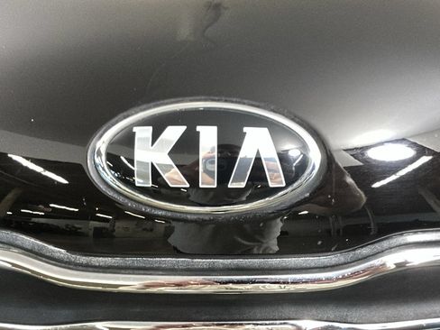 Used 2019 Kia Soul FWD image 10