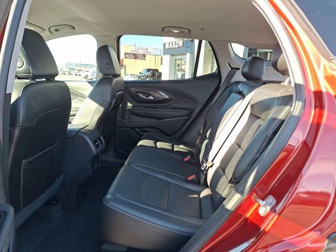 Certified 2023 GMC Terrain SLT w/ Infotainment Package II image 25