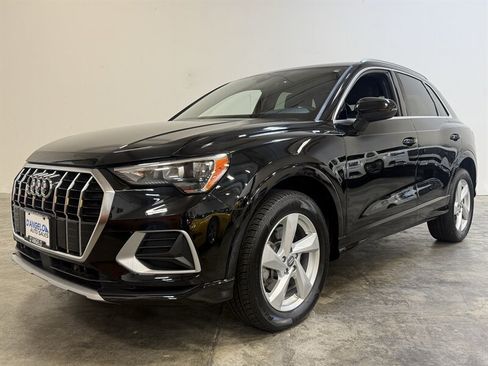 Used 2020 Audi Q3 2.0T Premium AWD/4WD image 3