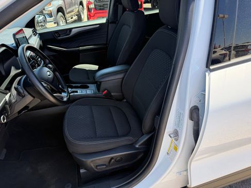 Used 2024 Ford Escape Active AWD/4WD image 29