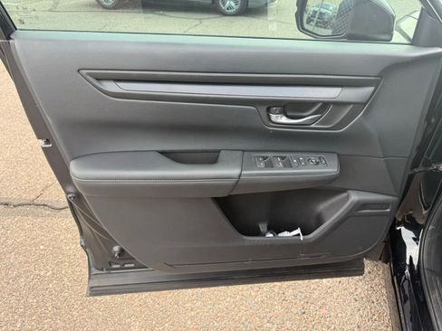 Used 2023 Honda CR-V EX image 15