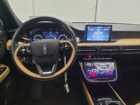Used 2020 Lincoln Corsair Reserve w/ Elements Package FWD image 22