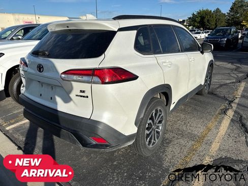 Used 2023 Toyota Corolla Cross AWD Hybrid image 3