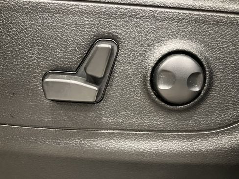 Used 2022 RAM 1500 Big Horn image 11