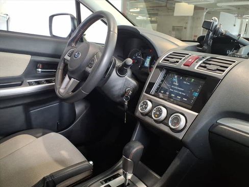 Used 2017 Subaru Crosstrek 2.0i Premium w/ Moonroof Package image 24