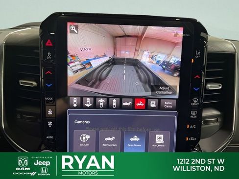 New 2026 RAM 2500 Laramie AWD/4WD image 36