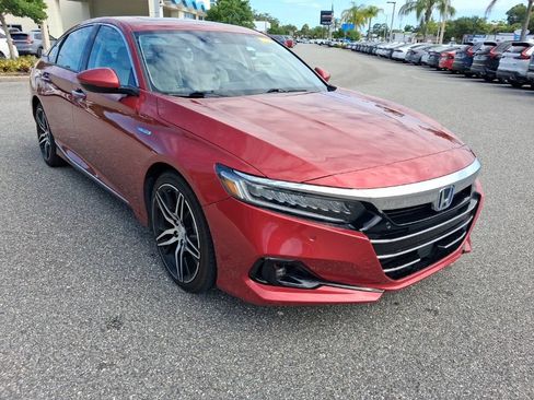 Certified 2022 Honda Accord Touring image 3