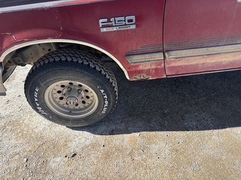 Used 1991 Ford F150 4x4 Regular Cab image 2